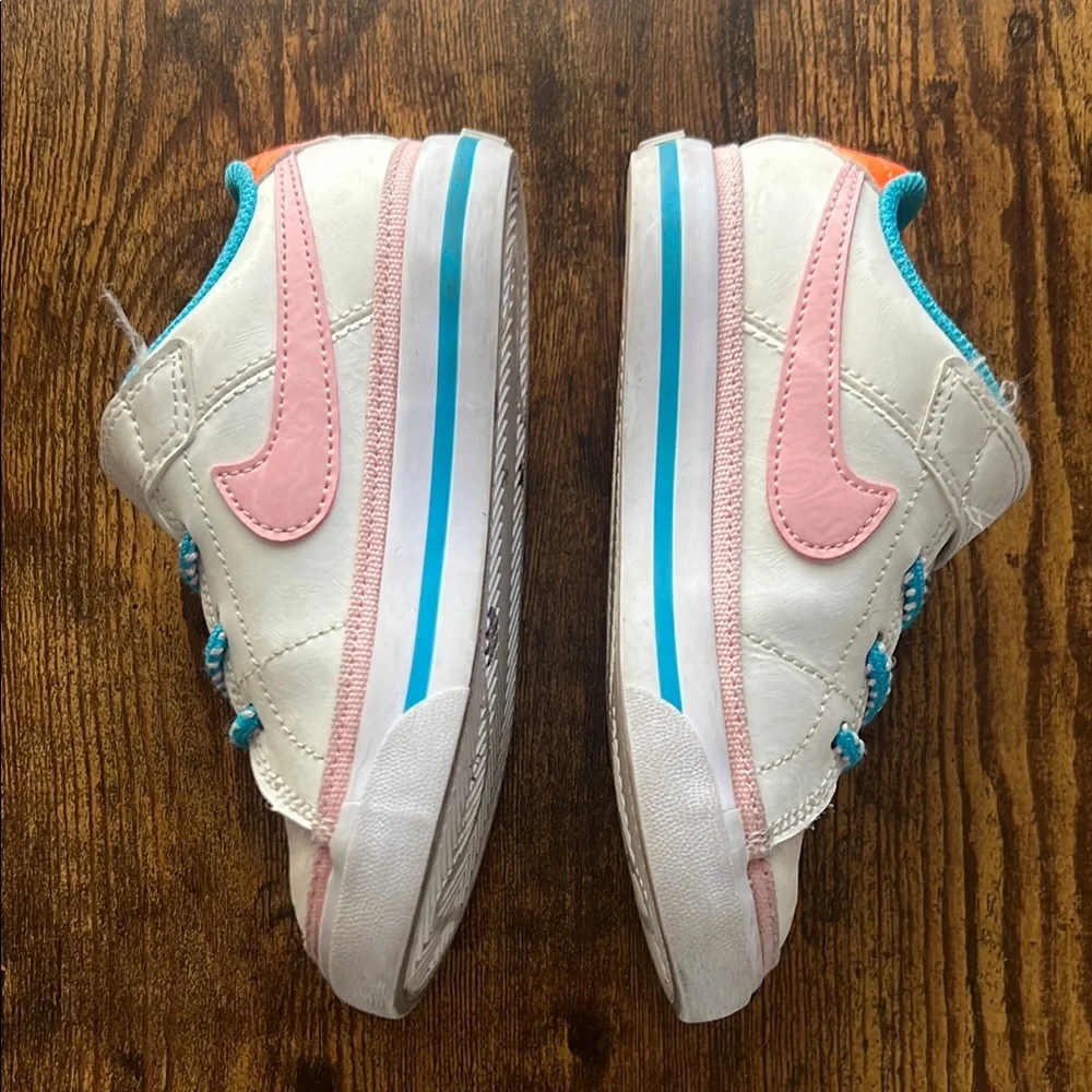Nike Kids White and Blue Sneakers